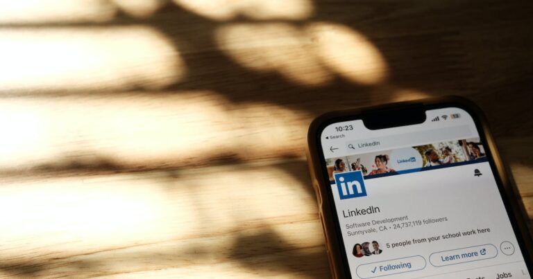 10 biggest advantages of LinkedIn for your company that you need to know