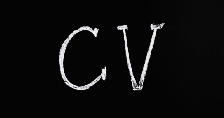 How to write a good CV and cover letter